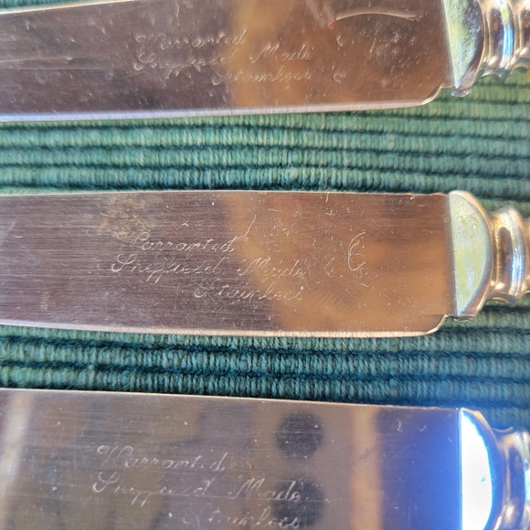 Set of Nine Sheffield Stainless Steel Faux Bone Handled Knives - Picture 9 of 9